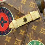 Louis Vuitton OnTheGo Voyage M47147 Brown
